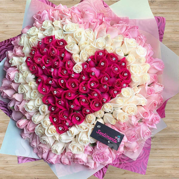 Pinkie Sweet Love Roses Big Hand Bouquet - GEMS not included (Additional Cost  if needed)