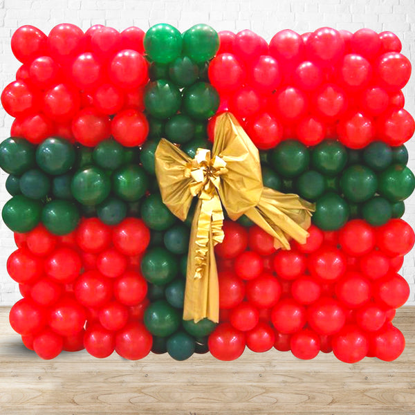 Christmas Gift Balloon Wall Arrangement 3DAYS NOTICE - Not Possible For Delivery