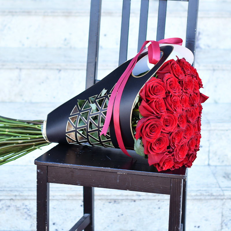 Lovely Red Roses Fresh Flower Hand Bouquet with Black HolderWrapper -  valentines day gifts uae