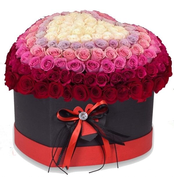 5 Color Roses in Heart Box
